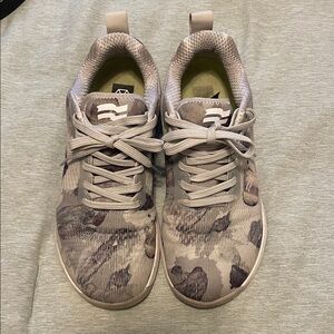 Strike Mvmnt Haze Trainer - Gray - Women's 7 (Men's 5.5)